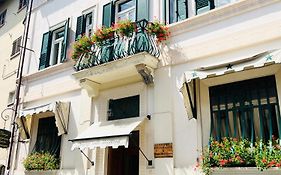 Monte Marsicano Hotel
